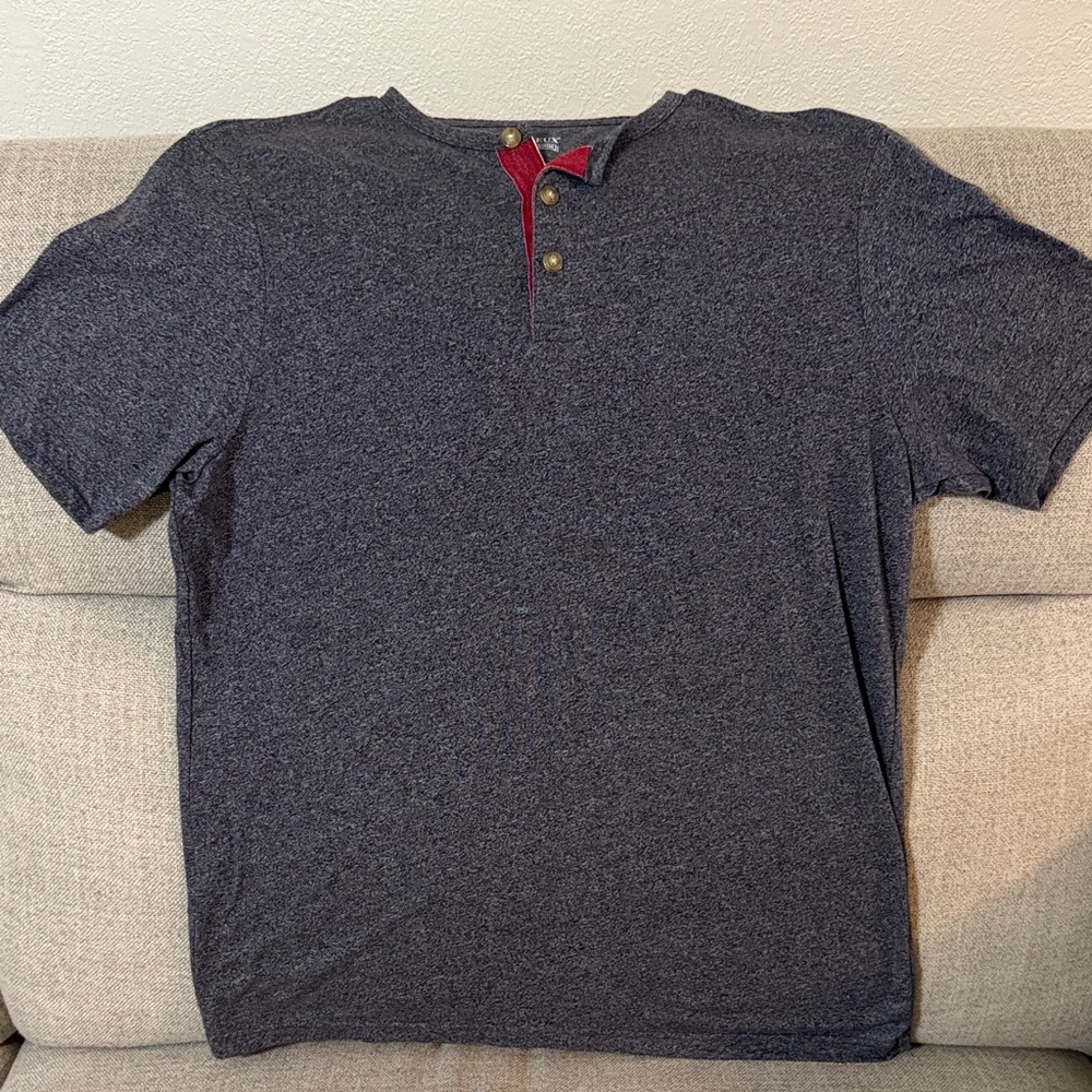 Daniel Cremieux Gray Henley Shirt - size M